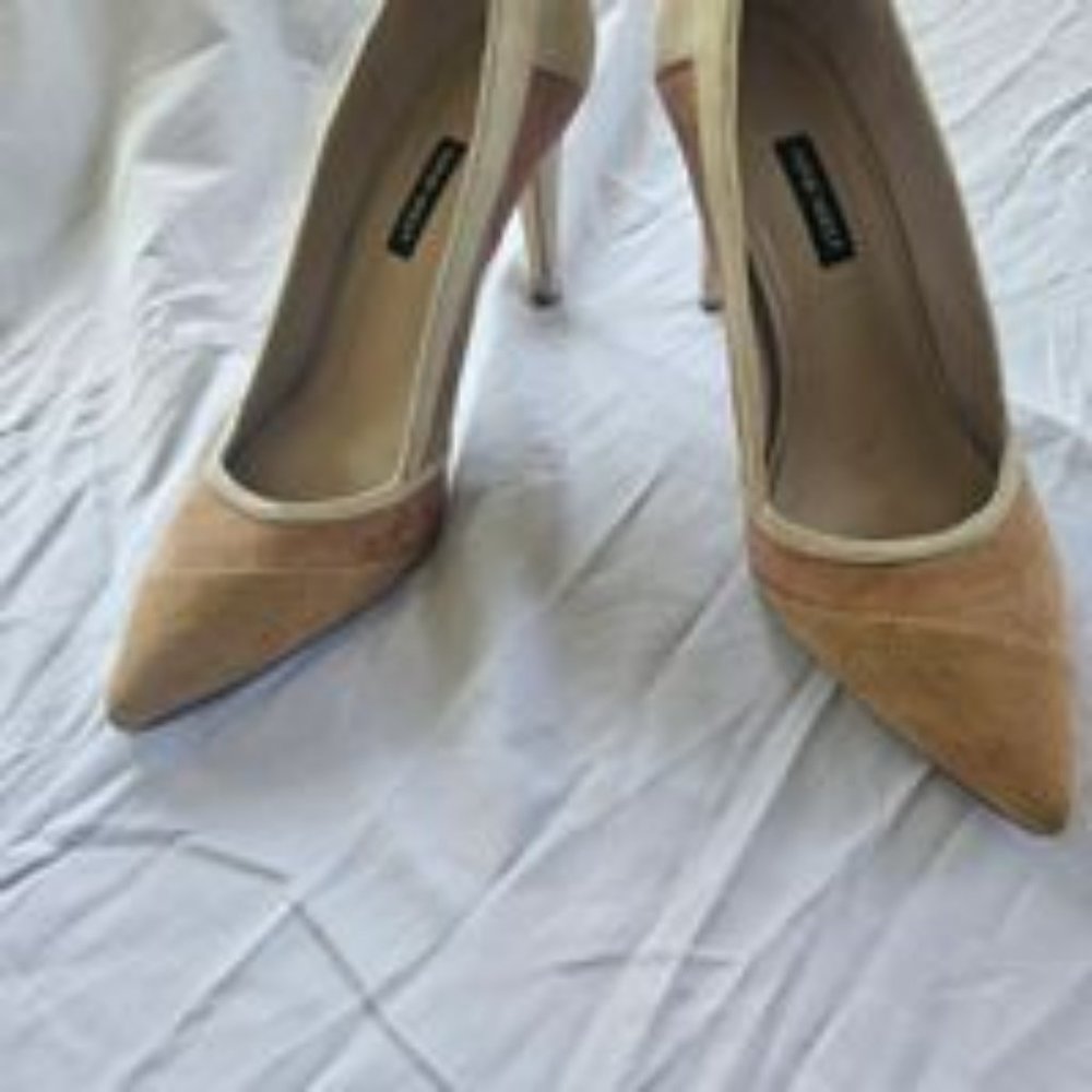 Nine West suede shoes